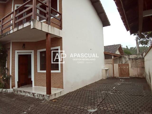 #2105 - Casa para Venda em Caraguatatuba - SP - 2