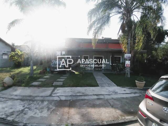 #2120 - Casa para Venda em Caraguatatuba - SP