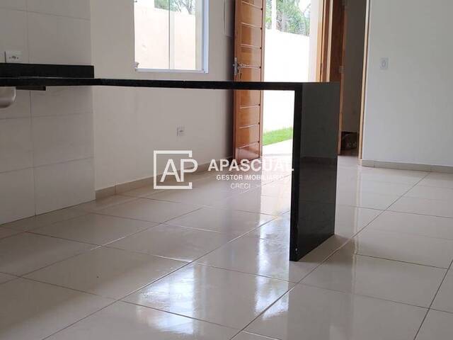 #2131 - Casa para Venda em Caraguatatuba - SP - 3