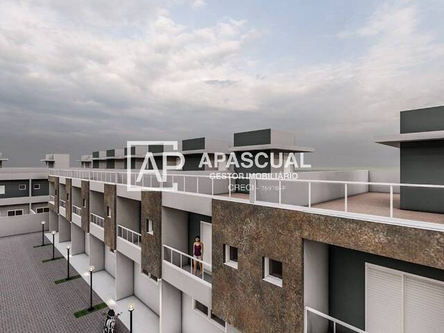 #2148 - Casa para Venda em Caraguatatuba - SP - 2